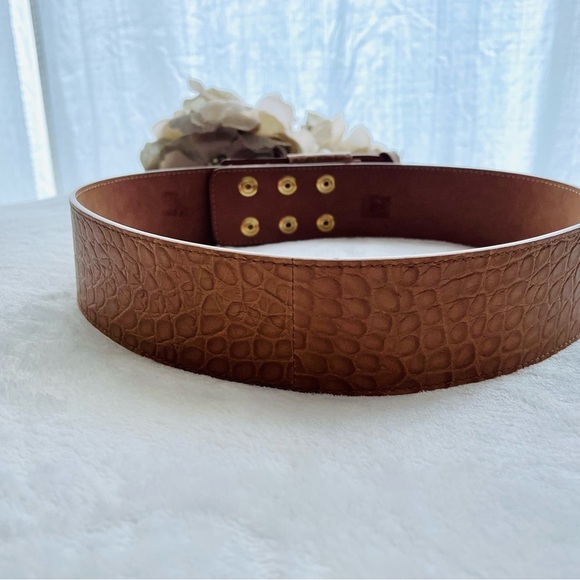 Michael Kors Designer Collection Leather Bow Accent Wide Belt - Picture 4 of 5